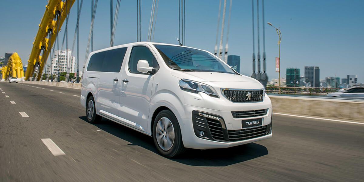 Peugeot Traveller 2021 - Hình 1